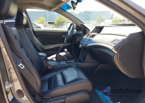 2009 Honda Accord 2.4 Ex-L z USA, uszkodzony, nr VIN 1HGCP258X9A073064